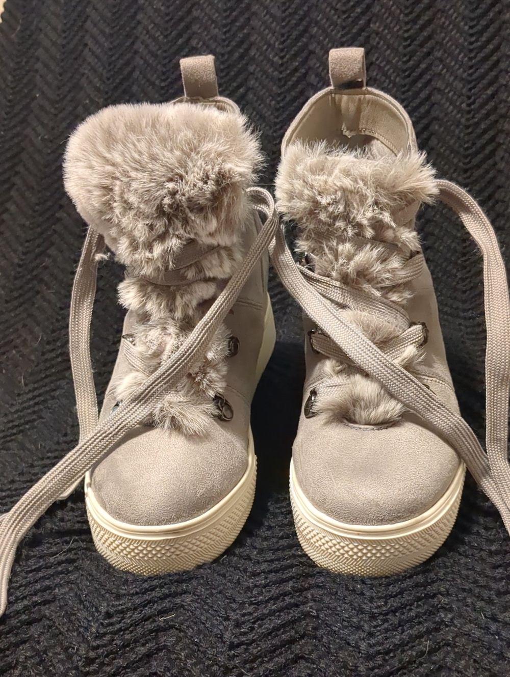 Very G Taupe Faux-Fur High-Top Sneakers
